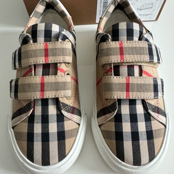 Burberry children sneaker